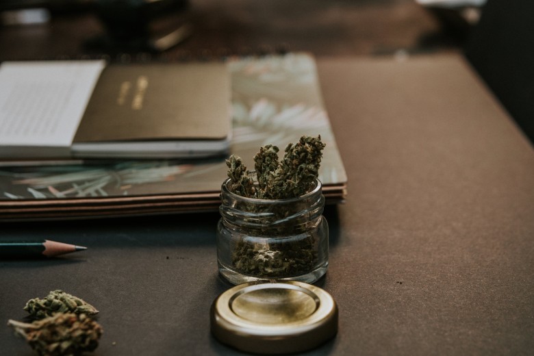 almacenar marihuana light con cuidado