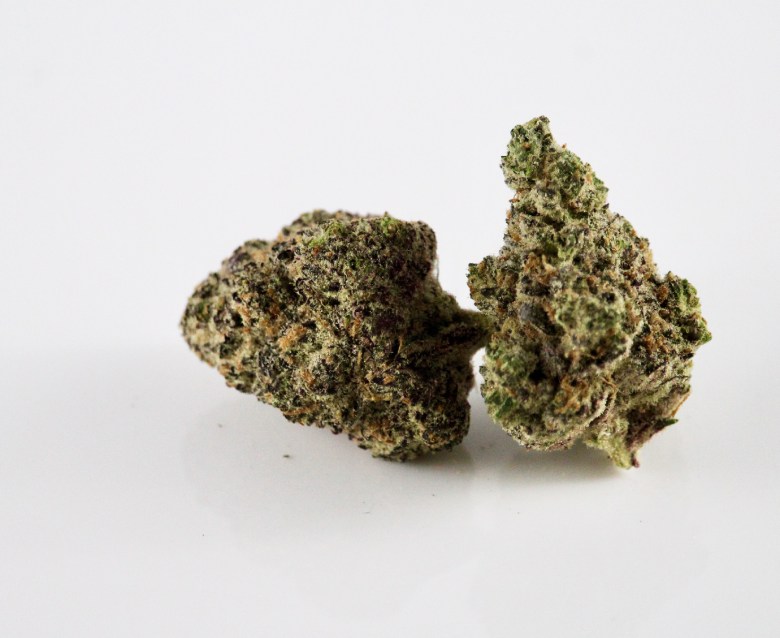 variedad de marihuana legal kush