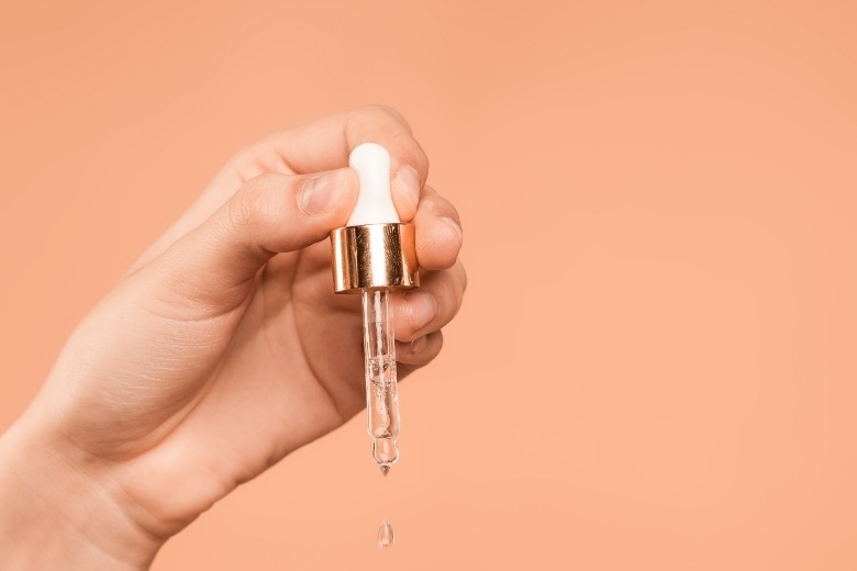 Los usos y beneficios de las gotas de CBD