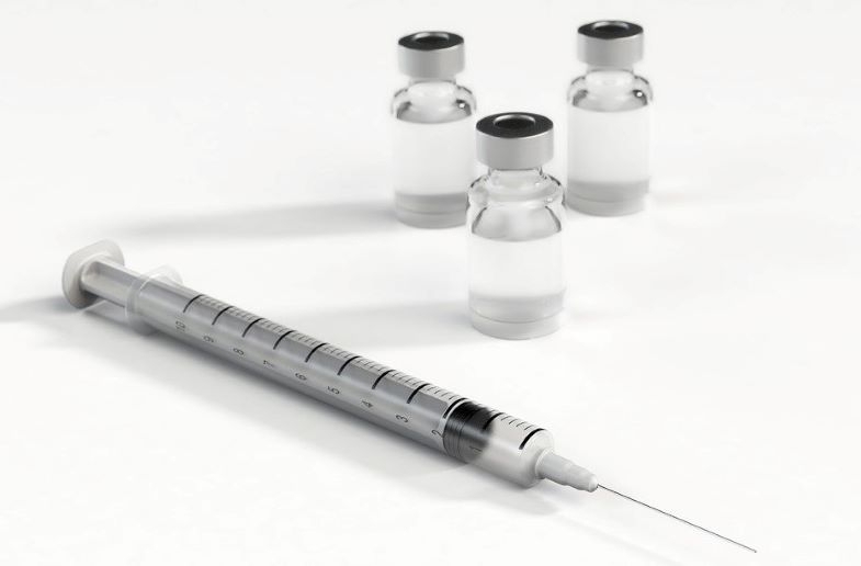 En EE. UU., Proponen el CBD para promover las vacunas anticovidas