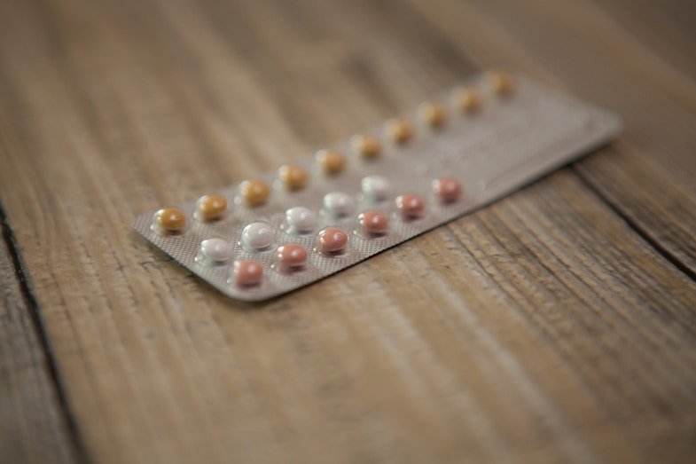 Aceite de CBD y píldoras anticonceptivas | Justbob