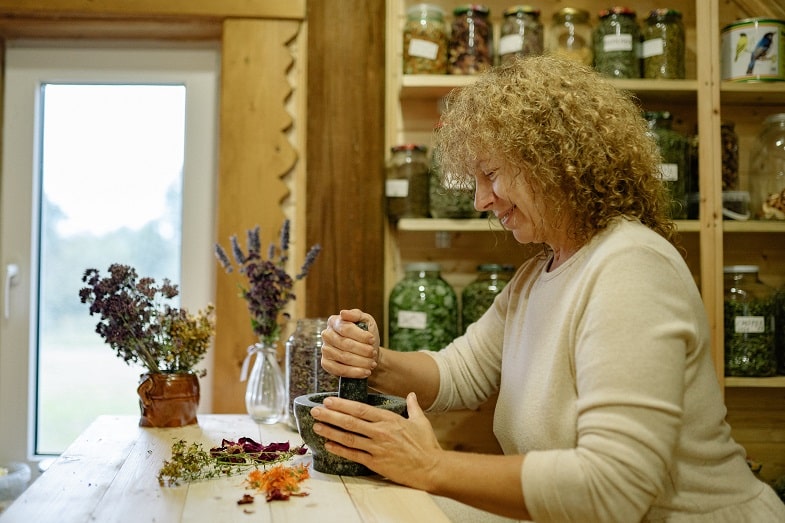 Mezcla de Hierbas: Una Alternativa Creativa al tabaco